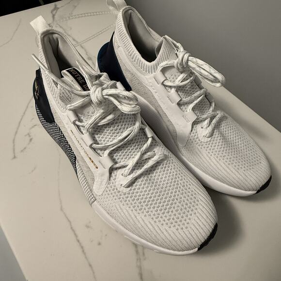 New Under Armour HOVR Phantom 3 SE University of Notre Dame 3026908-100